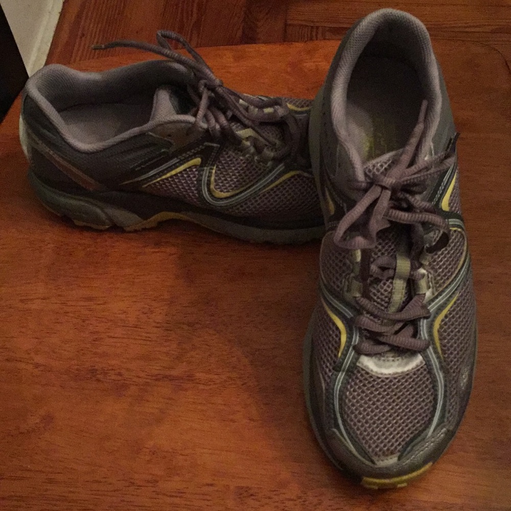 Columbia Techlite Only Worn Twice! - image 1